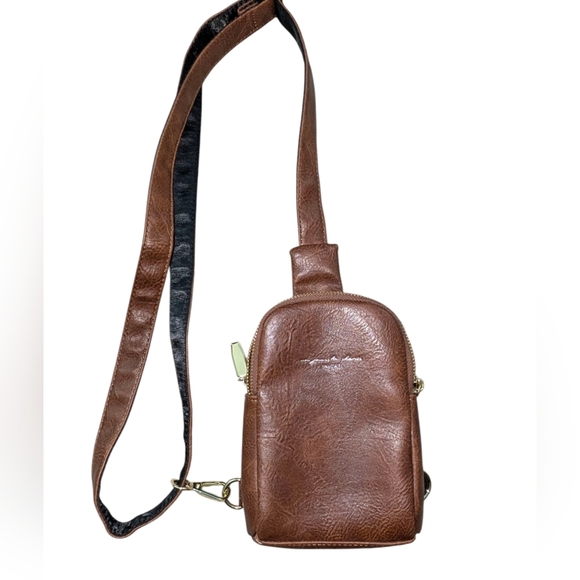 Brown Leather Crossbody Bag - Picture 1 of 2